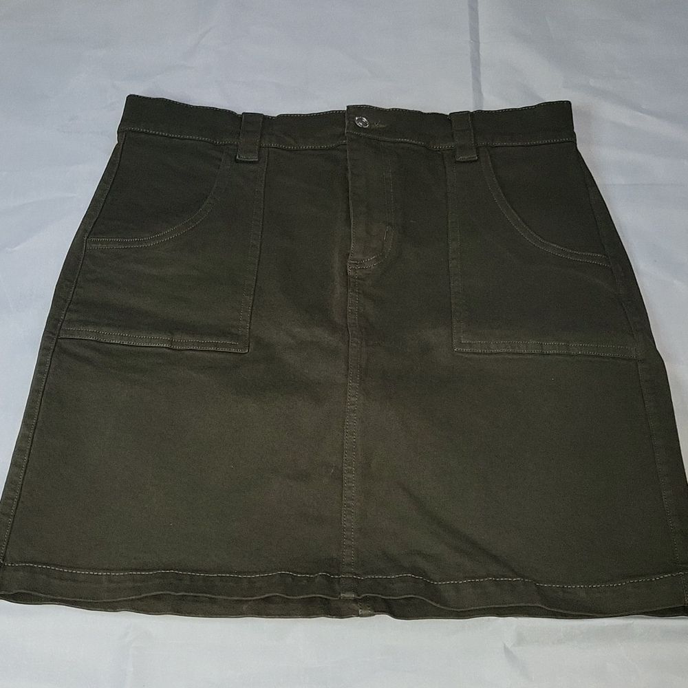Dynamite Pencil Skirt